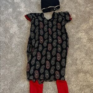 Black and Red Paisley Dress Tunic with scarf. punjambi. Made in India.